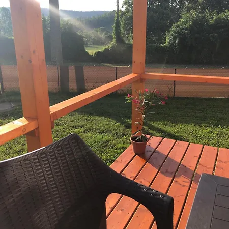 Hetedhet Csillag Apartmanhaz Babonymegyer