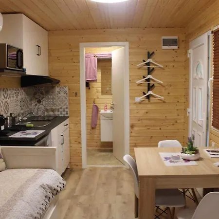 Hetedhét Csillag Apartman *