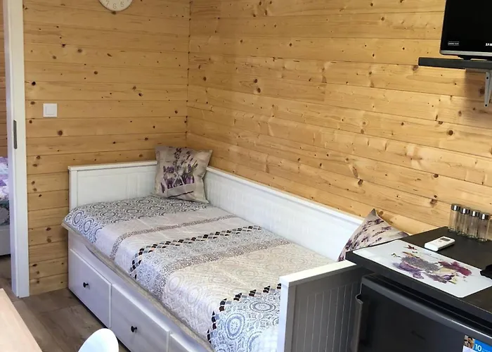 Hetedhet Csillag Apartmanhaz * Babonymegyer